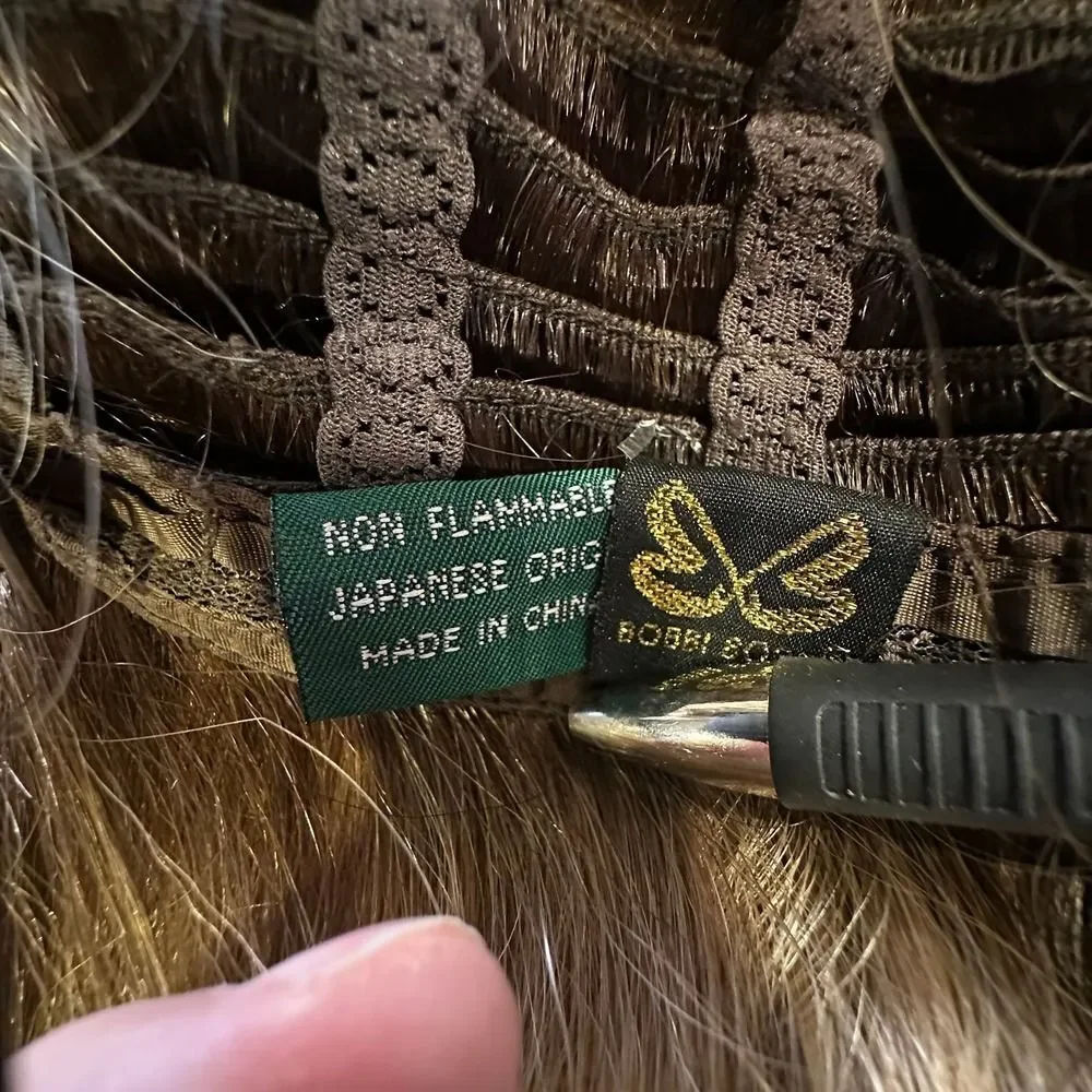 Wig Midway wig NWOT